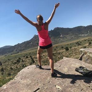 Meet your Posher, Crystal